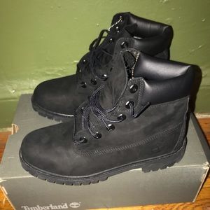 Black Timberlands